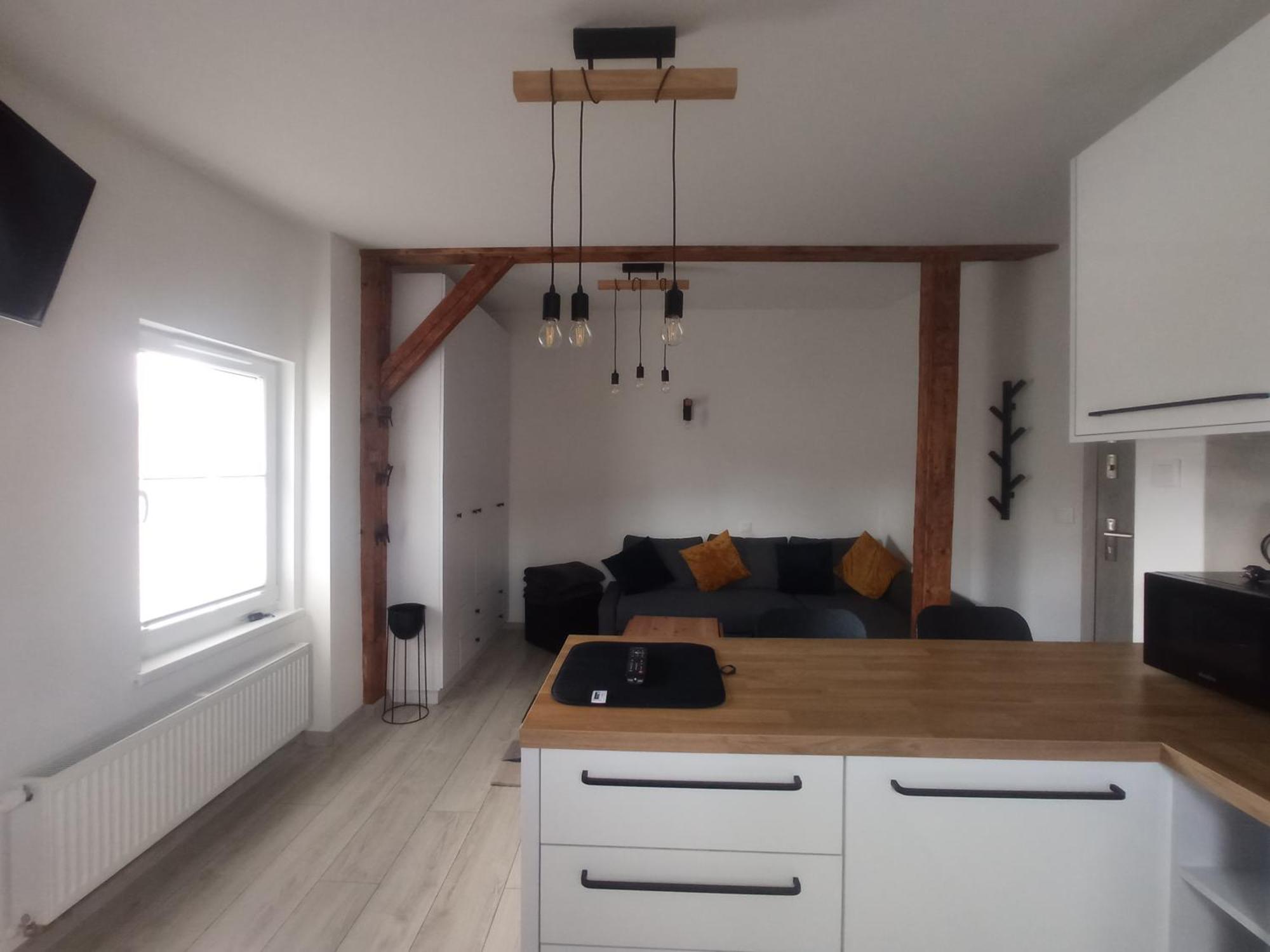 Apartament Wolnosci Jelenia Gora Room photo